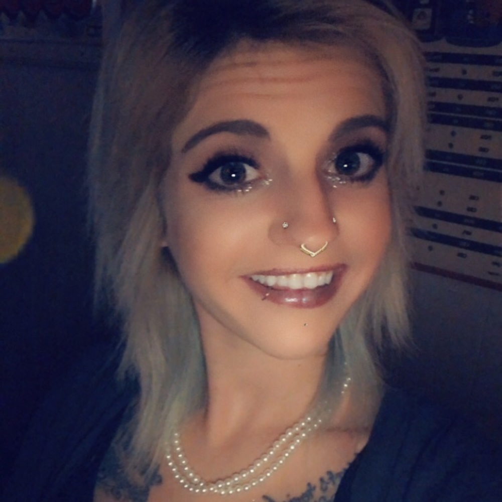 Meet your Posher, Shayla